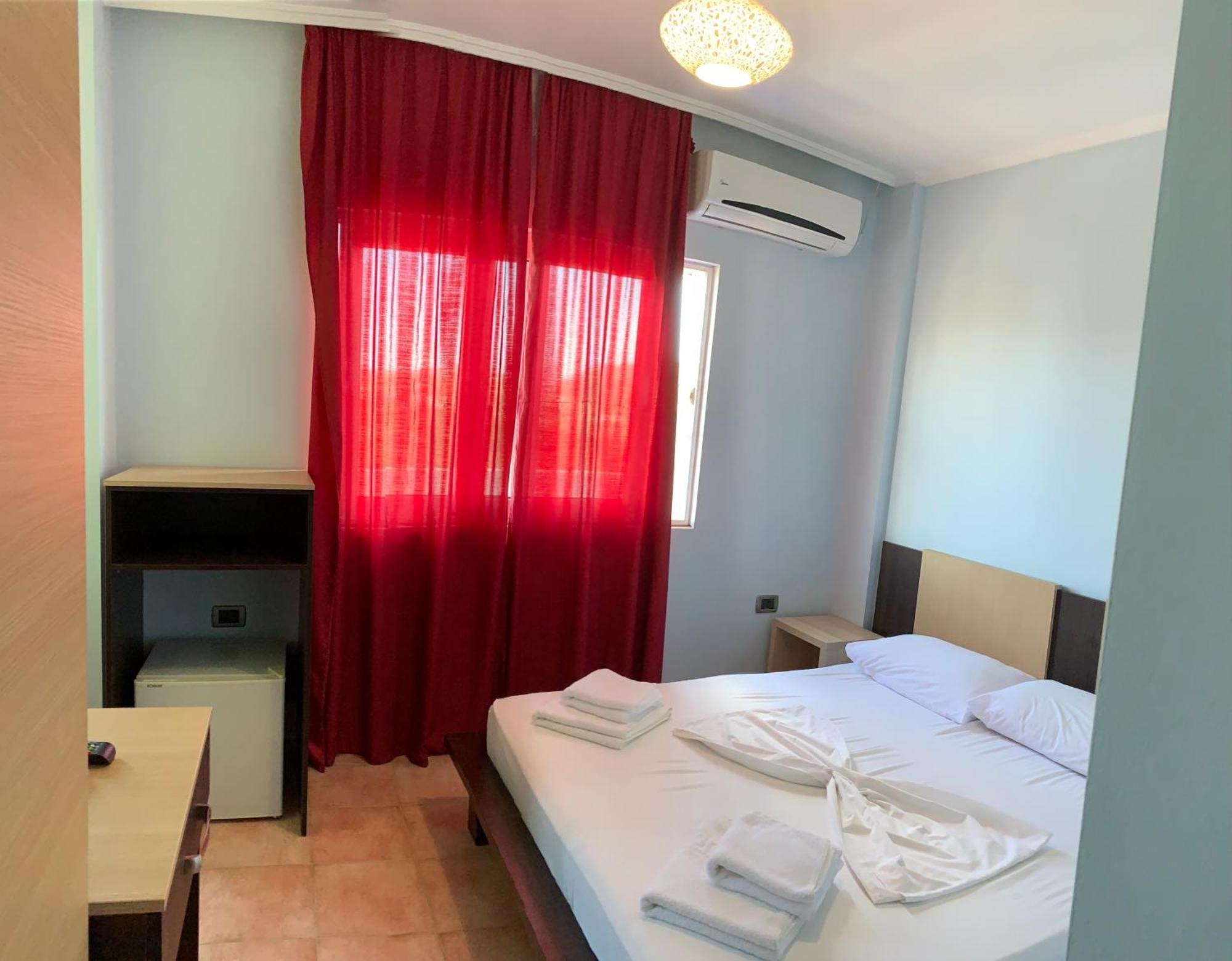 Hotel Dodona Saranda Dış mekan fotoğraf