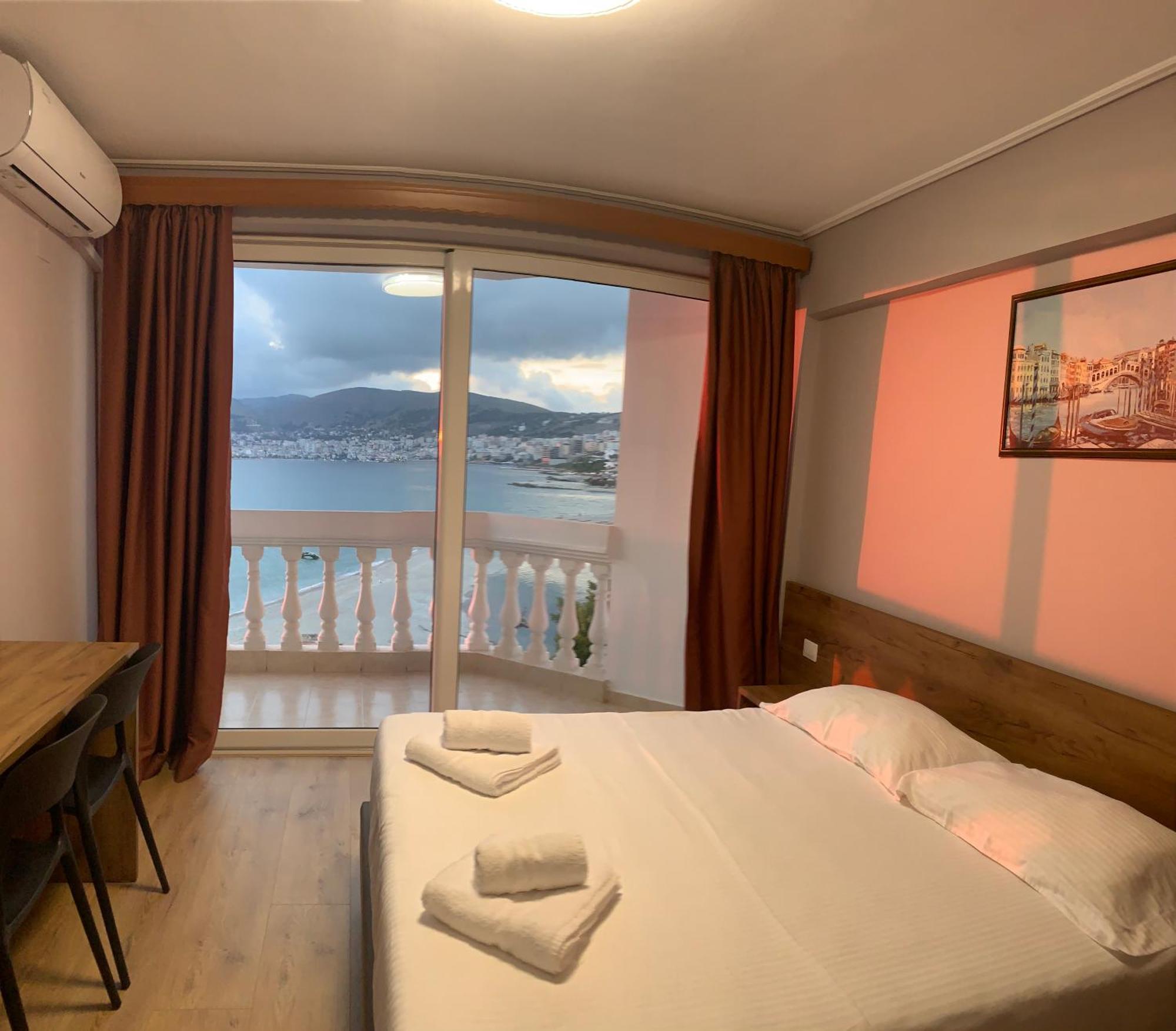 Hotel Dodona Saranda Dış mekan fotoğraf