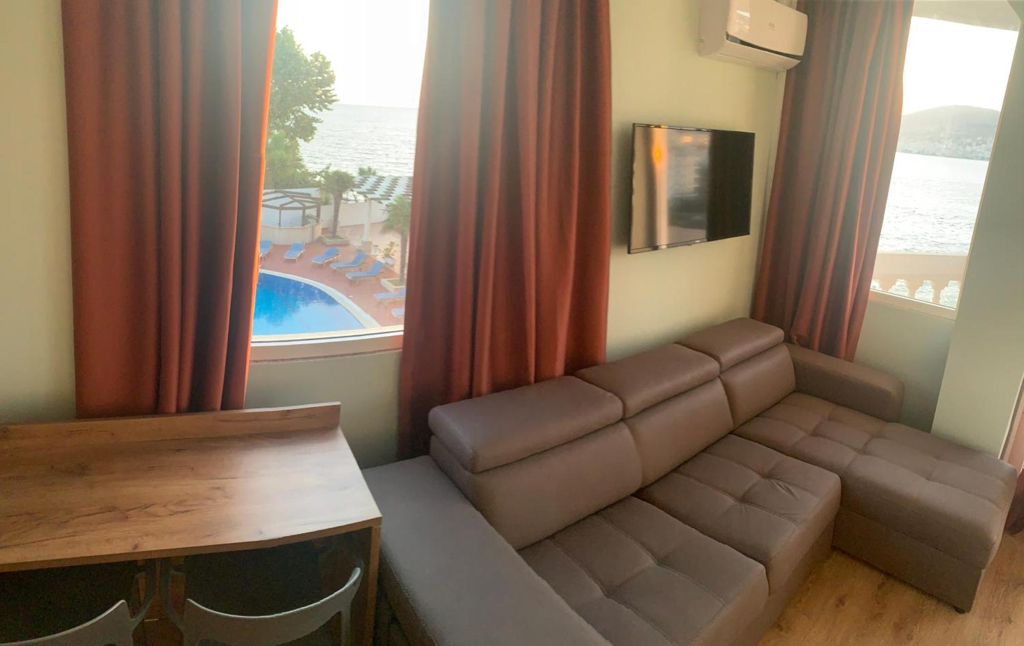 Hotel Dodona Saranda Dış mekan fotoğraf