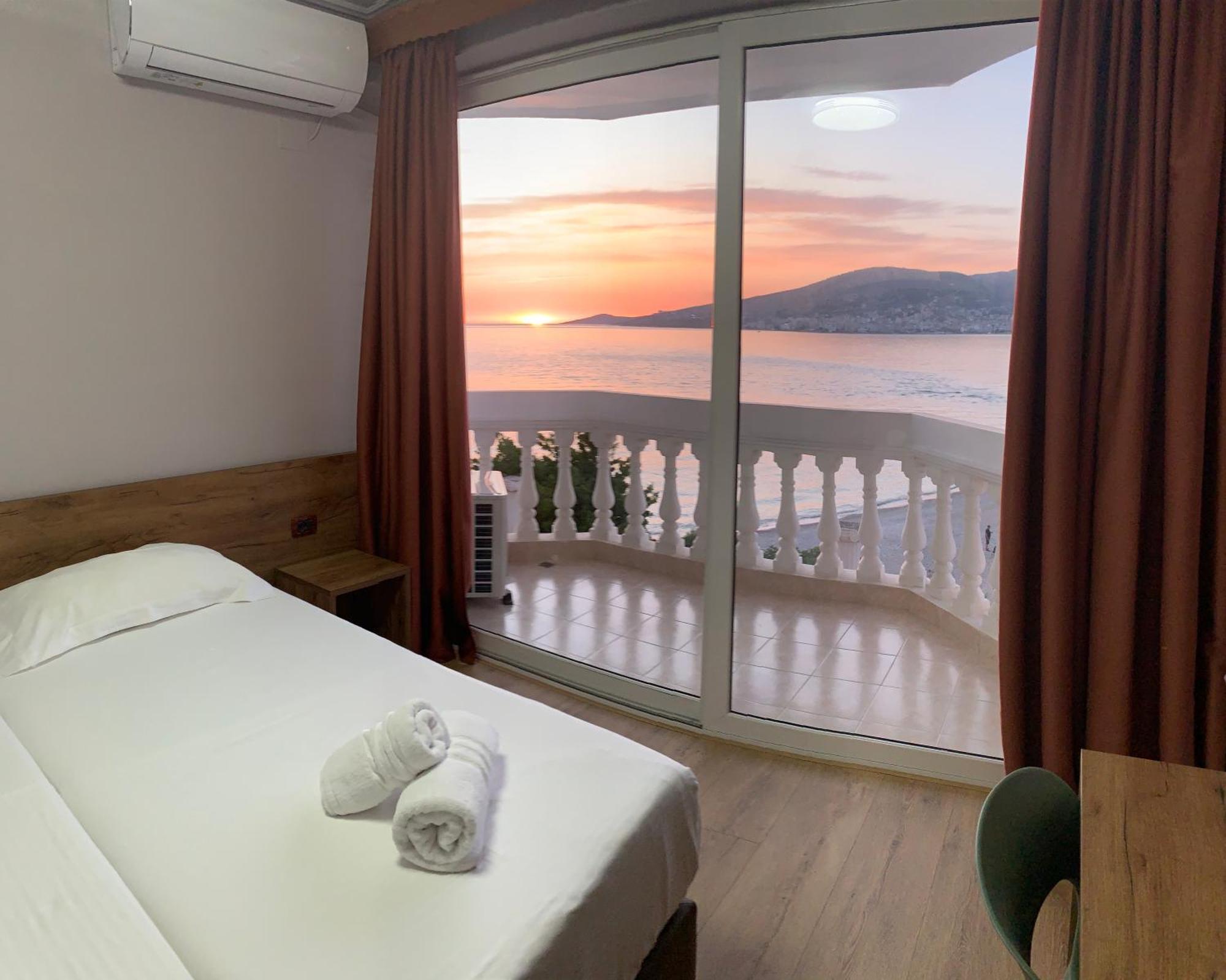 Hotel Dodona Saranda Dış mekan fotoğraf